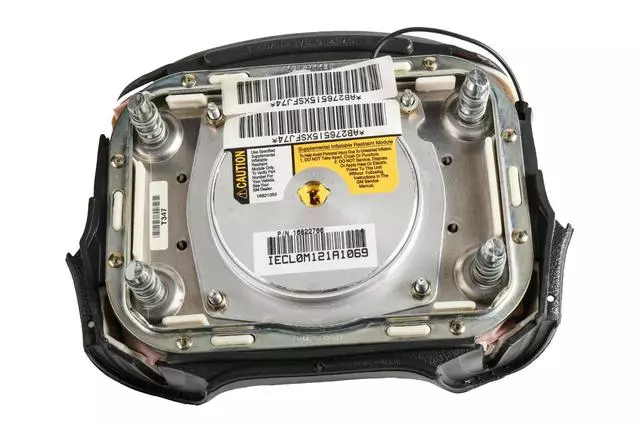 16822765 - : Graphite Steering Wheel Airbag for Pontiac: Grand Prix Image