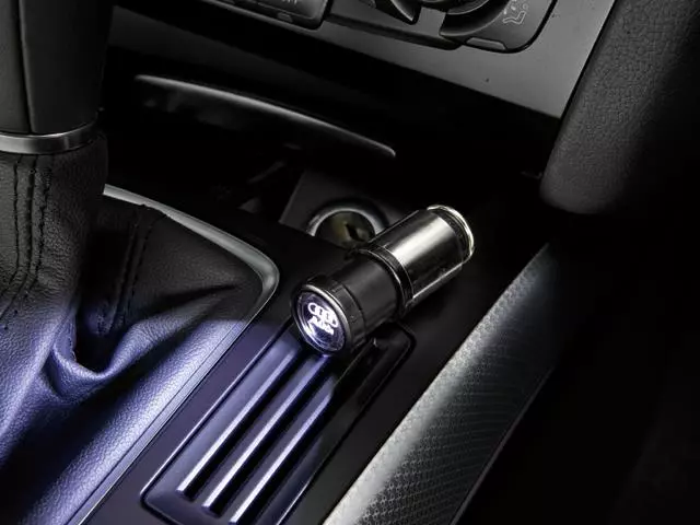Mini Flashlight - Audi (4F0-947-175)