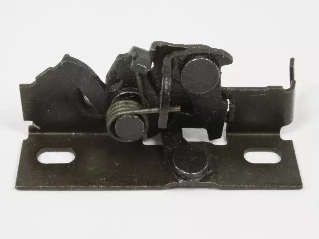 Latch - Mopar (05207088)