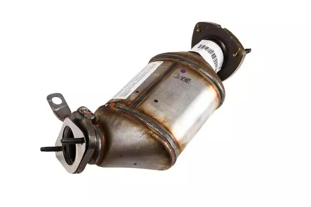 19418923 - : Catalytic Converter for Buick: Enclave | Chevrolet: Traverse | GMC: Acadia | Saturn: Outlook Image