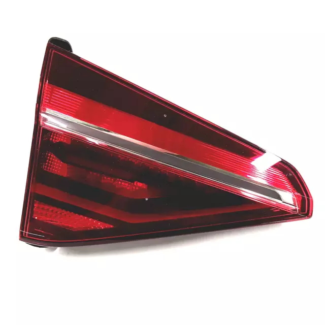 561945307C - : Backup Lamp Assembly for Volkswagen: Passat Image