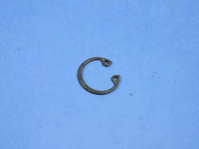 4799978AA - 65RFE; 6-Speed; Automatic Transmission: Snap Ring for Chrysler: Aspen | Dodge: Dakota, Durango, Ram 1500, Ram 2500, Ram 3500 | Jeep: Commander, Grand Cherokee, Liberty | Ram: 1500, 1500 Classic, 2500, 3500, Dakota Image