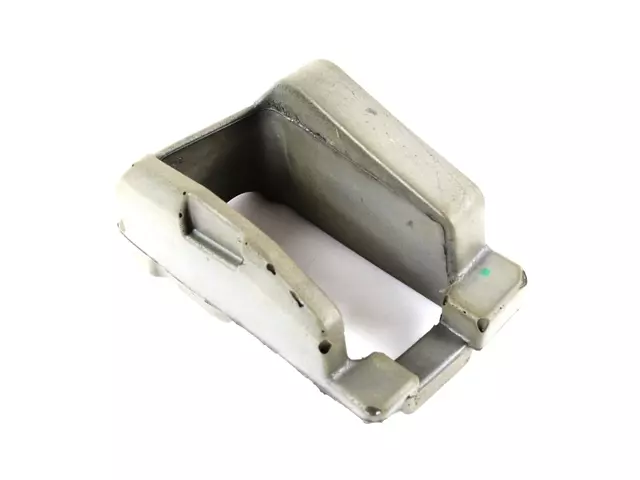 68201424AA - C633; 6-Speed; Dual Dry Clutch Automatic: Gear Shifter Insulator for Fiat: 500L Image