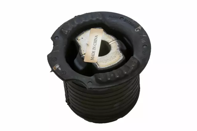 Part# 23136848 Rear Suspension Support Mount - GM (23136848)