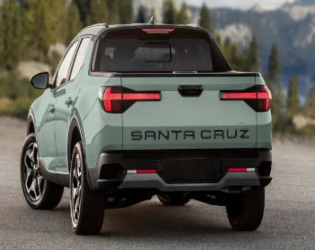 23250003RCF - Exterior: 2024-2025 Hyundai Santa Cruz - Tailgate Insert - Real Carbon Fiber for Hyundai: Santa Cruz Image