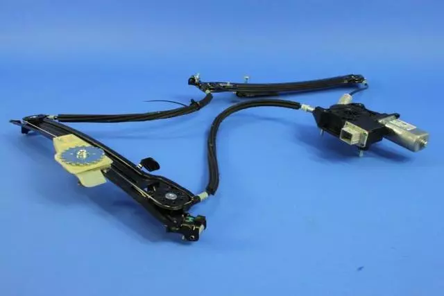 Front Door Window Regulator, Left - Alfa Romeo (68240479AA)
