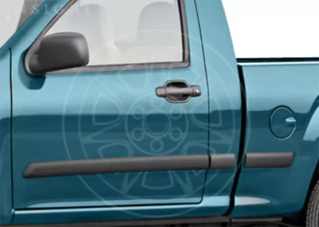 19212255 - Exterior: Body Side Molding - Dark Smoke Gray - Reg Cab for Chevrolet: Colorado | GMC: Canyon Image