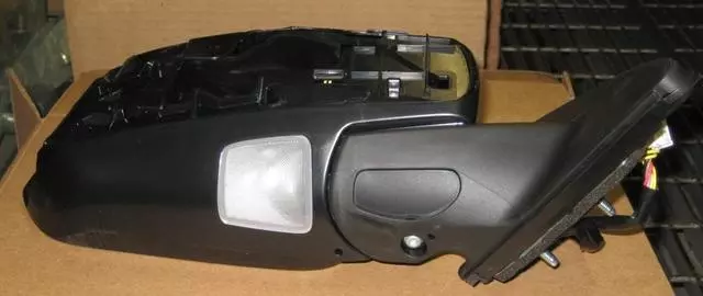 2010-2013 Toyota Highlander - Mirror Assembly Right, Front Right - Toyota (87910-0E092)