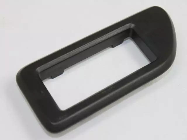 Bezel - Mopar (tt06dx9aa)