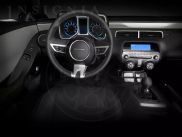 22918239 - Interior: Interior Trim Kit - Switchblade Silver for Chevrolet: Camaro Image