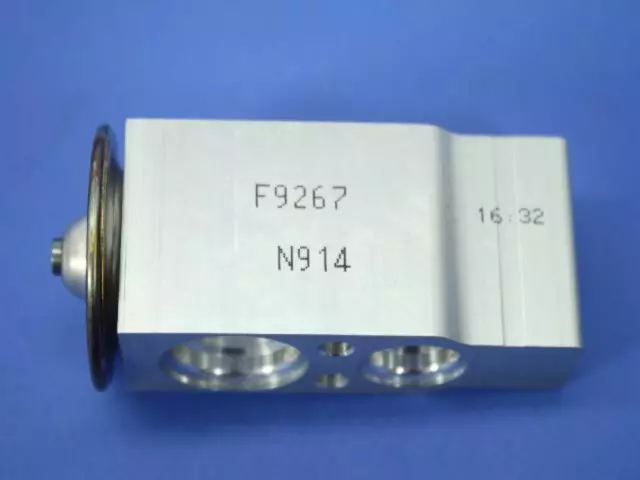 5093476AB - Air Conditioning &amp; Heater: A/c Expansion Valve for Chrysler: Sebring | Dodge: Stratus Image