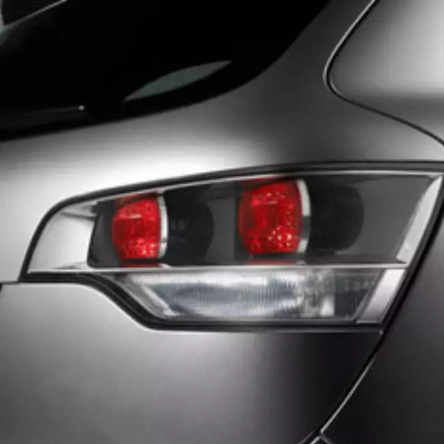 4L0052100 - Exterior: Clear Tail Lamps for Audi: Q7 Image