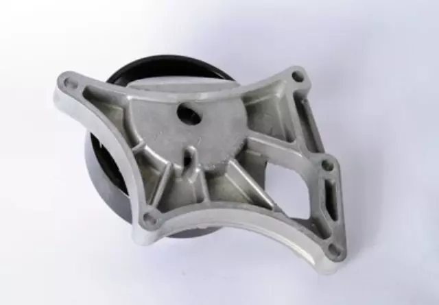 98062861 - : Engine Cooling Fan Pulley for Chevrolet: Silverado 2500 HD, Silverado 3500 HD | GMC: Sierra 2500 HD, Sierra 3500 HD Image