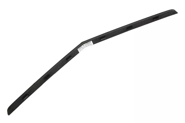 92242525 - Body: Upper Grille for Chevrolet: Camaro Image