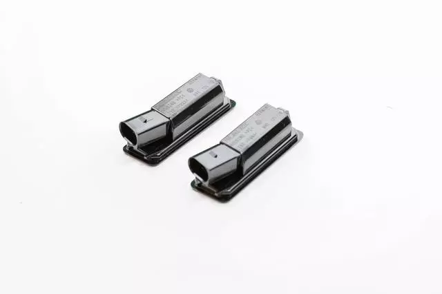 Led License Plate Light - Volkswagen (5G0-052-110)