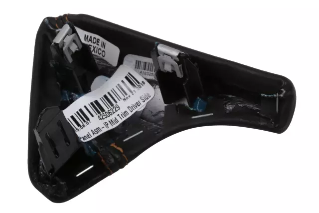 42506229 - Body: Finish Panel for GM Image