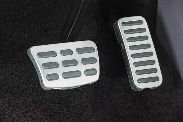 G5F05AK000 - Interior: Sport Pedals - Automatic Transmission for Kia: Niro Image