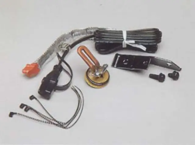 12499852 - Exterior: Engine Block Heater for GM Image