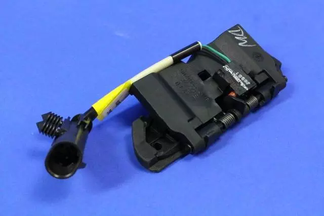 Front Door Exterior Handle, Right - Mopar (05029144AB)