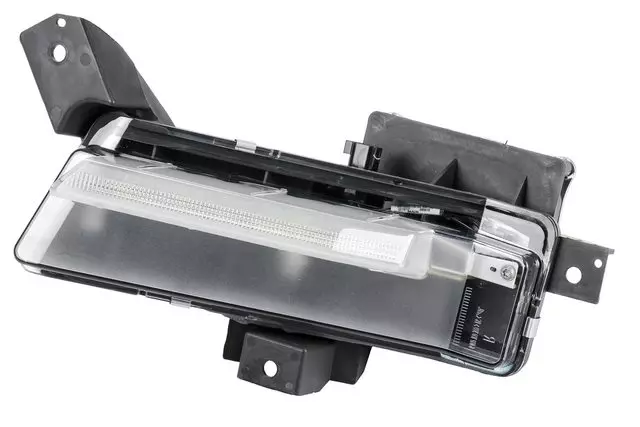 84211973 - : Passenger Side Daytime Running Lamp for Chevrolet: Camaro Image