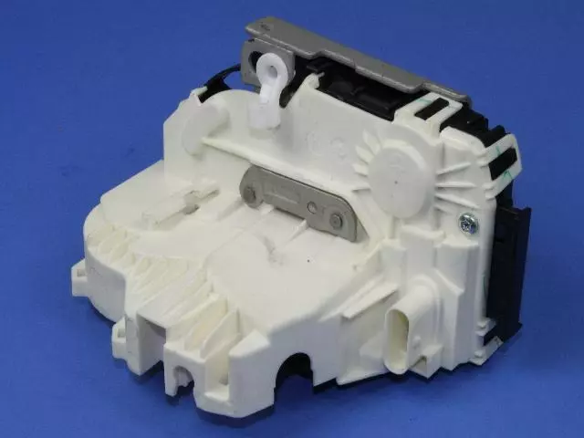 Front Door Latch, Right - Mopar (4589924AH)