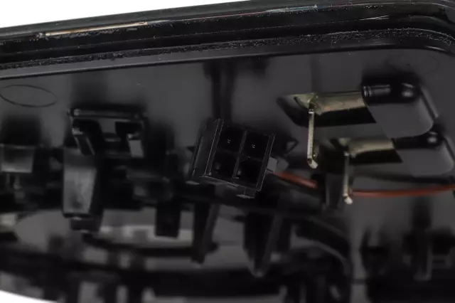 84315164 - : Part# 84315164 Driver Side Door Mirror Glass for Cadillac: Escalade, Escalade ESV Image