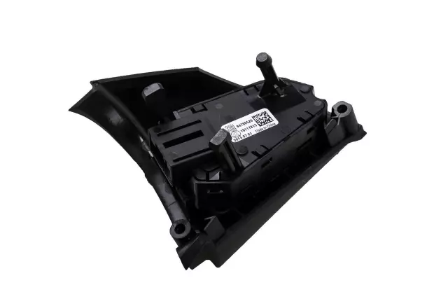 Cruise Control Switch in Black - GM (94780526)