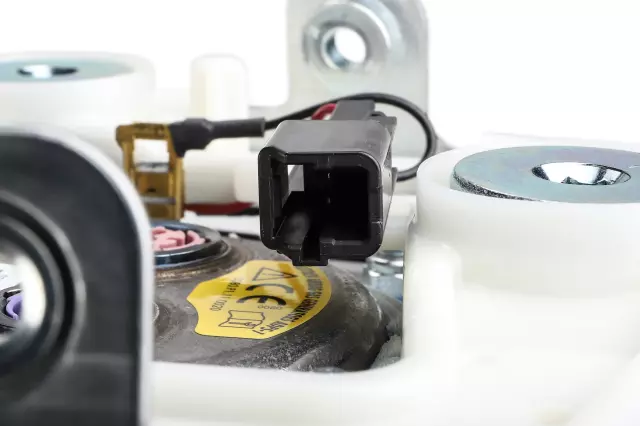 84903368 - : Driver Inflator Module for Cadillac: XT6 Image