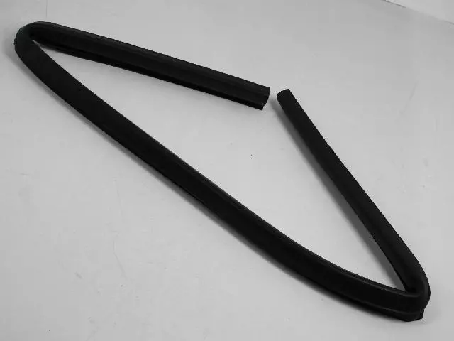 Rear Door Flush Glass Weatherstrip, Left - Mopar (4814639AC)