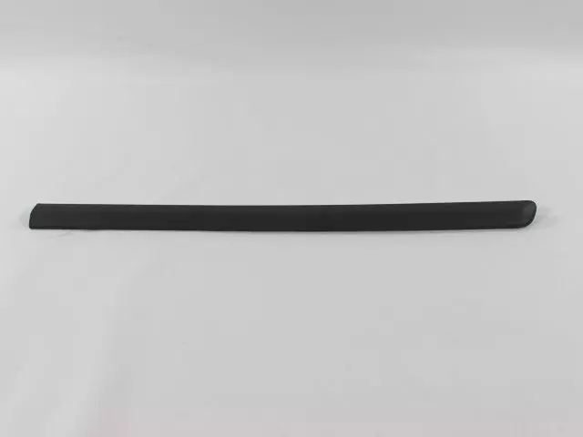 WW04CD7AA - Exterior Ornamentation: Front Door Molding, Right for Mopar Image