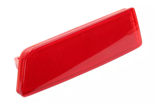 84825198 - Body: Reflector for GMC: Hummer EV Pickup Image