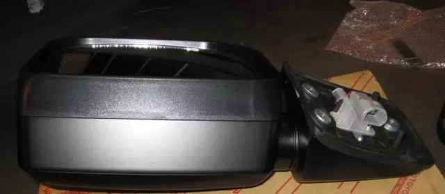 2010-2014 Toyota FJ Cruiser - Door Mirror Right - Toyota (87910-35A40)