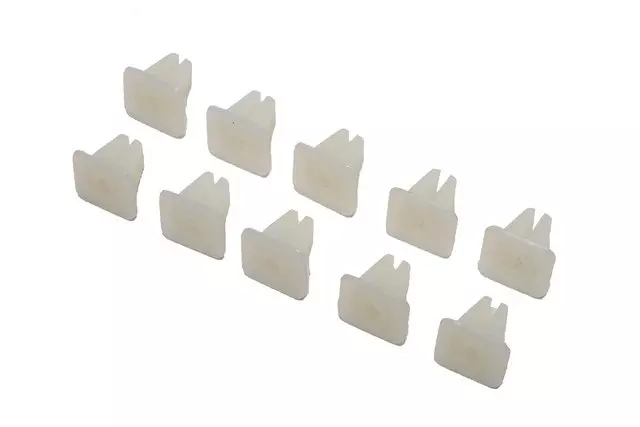 94515246 - Body: Mud Guard Grommet for Chevrolet: Aveo, Aveo5, Captiva Sport, Spark, Spark EV | Pontiac: G3 | Saturn: Vue Image image