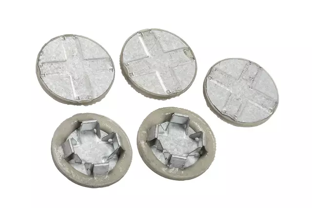 15656025 - : Rear Wheelhouse Outer Panel Hole Plug for GM Image