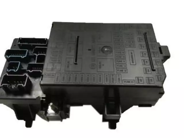 Box Assembly Fuse - Ford (4L1Z-14A068-AB)