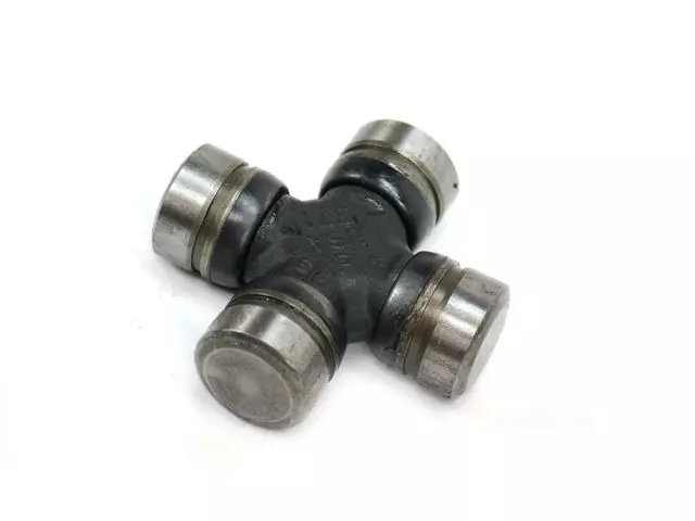 U-joint Kit, Right Or Left - Mopar (GR137757)