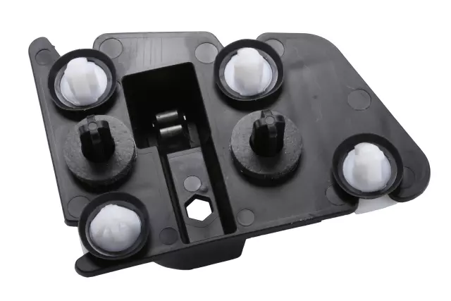 84233947 - Body: Rear Deflector Bracket for GM Image