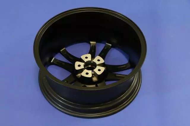 Aluminum Wheel, Front - Alfa Romeo (68267941AA)