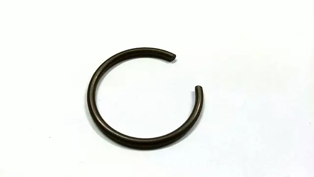 28033FA000 - : Baffle Plate C-Clip for Subaru Image