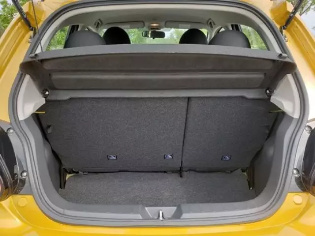 7237A087 - : Storage Cover for Mitsubishi: Mirage Image