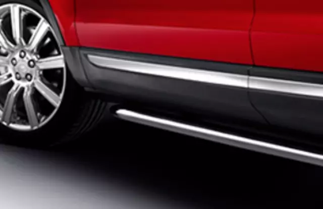 VPLVP0184 - Exterior: Side Tubes - Bright Finish for Land-Rover Image