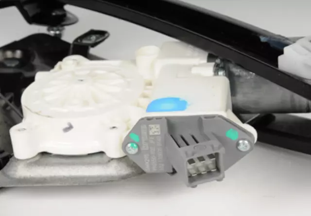 Front Driver Side Window Regulator with Motor - GM (25999738)