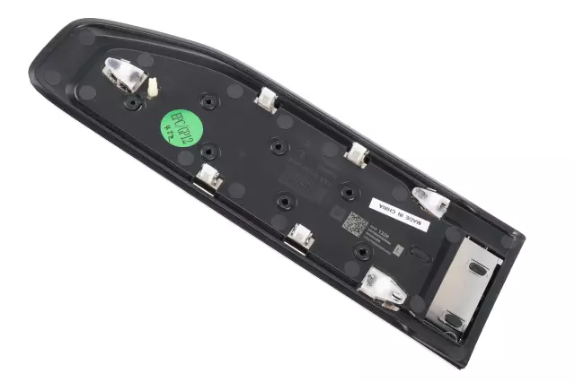 Bright Chrome Front Driver Side Fender Ornamentation Vent - GM (84431326)