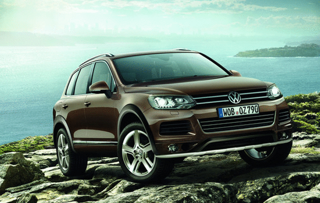 7P0071680AGRU - Exterior: Fender Flare Kit for Volkswagen Image