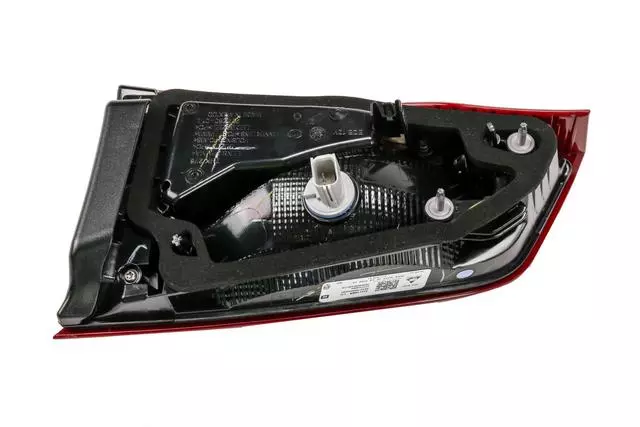 84341669 - : Rear Driver Side Combination Lamp for Chevrolet: Equinox Image