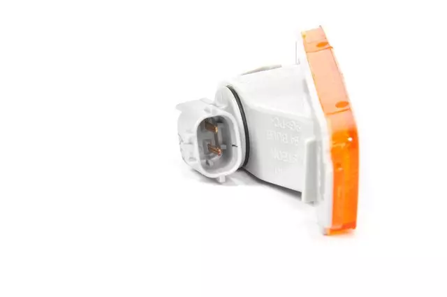 Front Passenger Side Marker Lamp - GM (92246244)