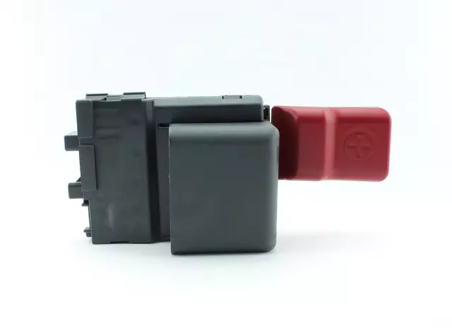 Block Assembly,  Fusible Link - Toyota (82620-42040)