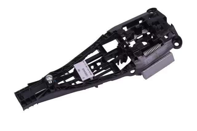 Passenger Side Door Outside Handle Bracket - GM (13583449)