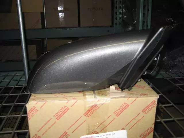 Mirror Right Silver Dark Gray - Toyota (87910-02914)