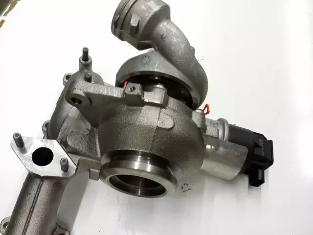 38253014QX - Air &amp; Fuel Delivery: Turbocharger for Volkswagen: Jetta Image